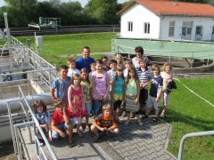Verbandsgrundschule besucht Kläranlage 2010 Verbandsgrundschule besucht Kläranlage 2010