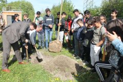 Perfekte Symbiose: Natur, Schule und Elektronik