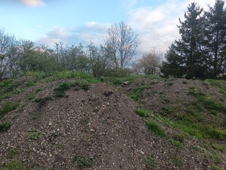 Der Bauhof Karlsfeld hat Erde abzugeben