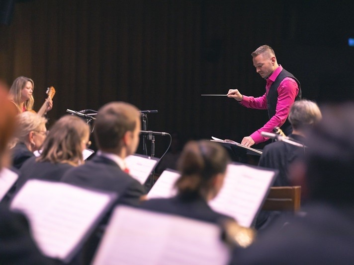 Vivaldi Orchester Karlsfeld:  Mit neuem Kapitän auf Weltreise
