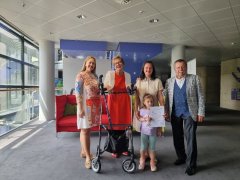 Karlsfelder DUSMO (Deutsch – Ukrainische Schule München – Odessa) hilft benachteiligten ukrainischen Flüchtlingen