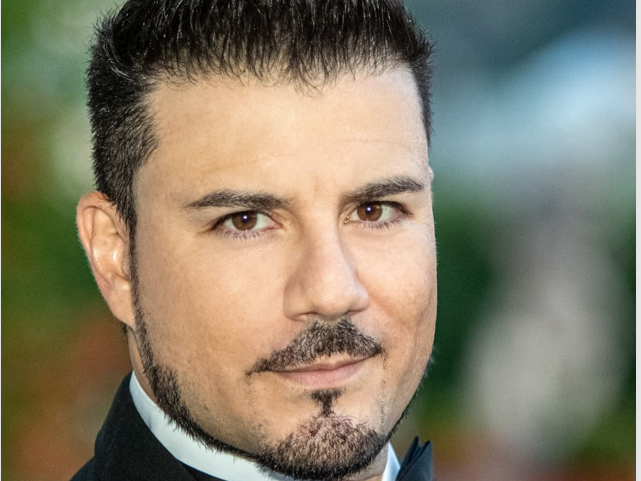 Oper von Giuseppe Verdi „La Traviata“ in italienischer Sprache